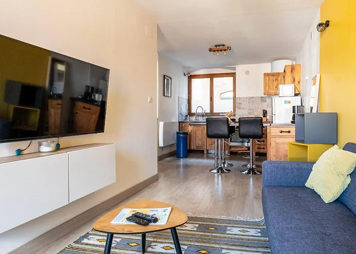 L'isle Perriere - Chambre-balcon-vue Annecy